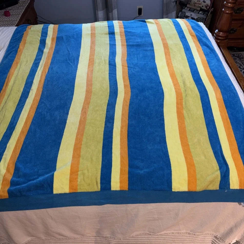 Y2K Jay Franco Beach Blanket/Towels Terry Cloth Corner Rings 54